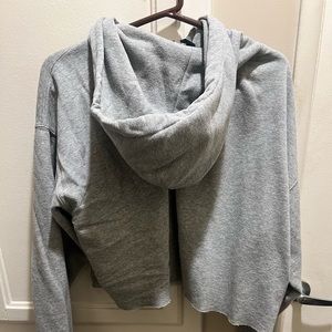 Slightly Used medium Grey Cropped Hoodie